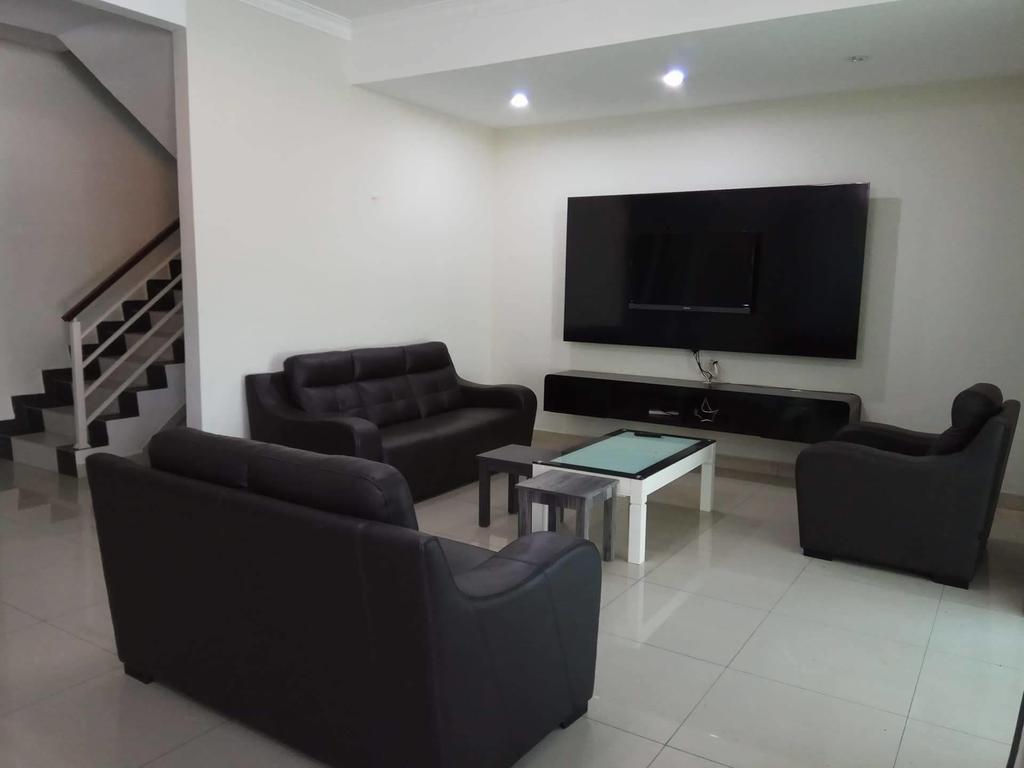 Sri Manjung Ma Maison Homestay Лумут Экстерьер фото