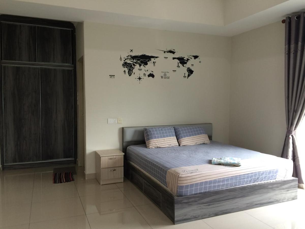 Sri Manjung Ma Maison Homestay Лумут Экстерьер фото